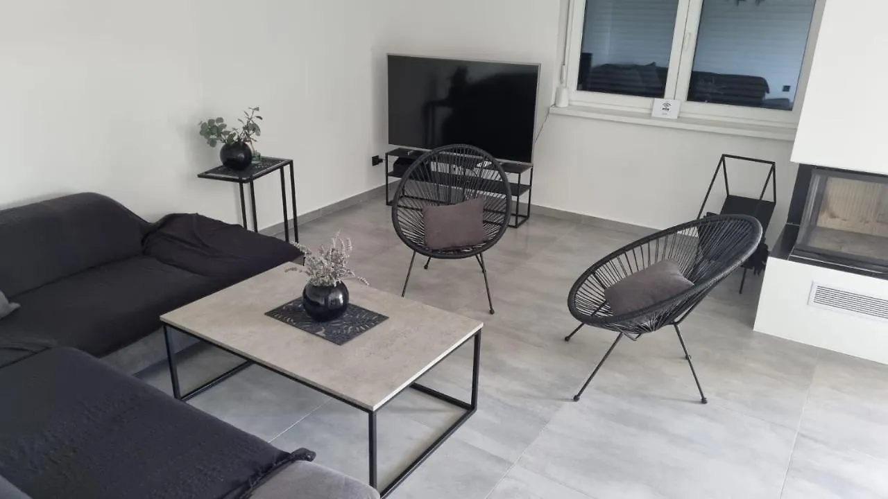 Vacation House Marton - Mandre, Pag Kolan