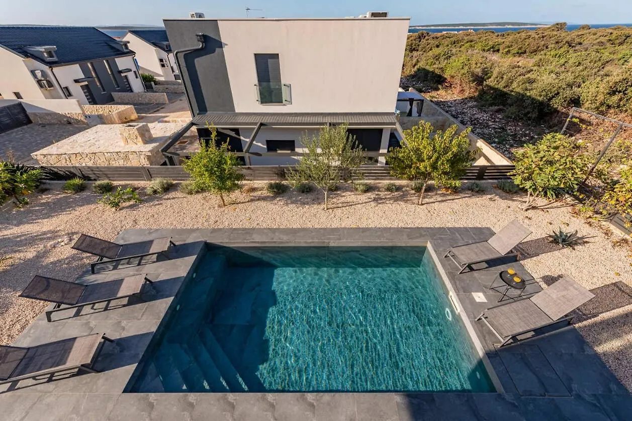 Vacation House Marton - Mandre, Pag Kolan Villa